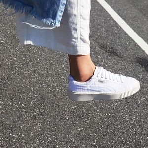 Puma basket platform woven sneaker